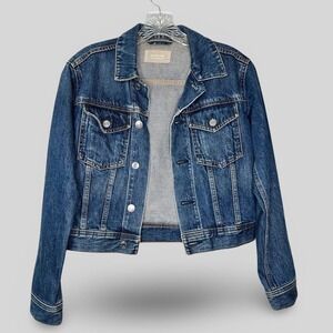 Everlane The Shrunken Denim Jacket